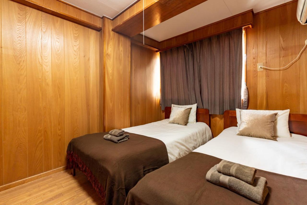 Type A Room 120平米 -ウル エスポワール那覇- Naha Eksteriør billede